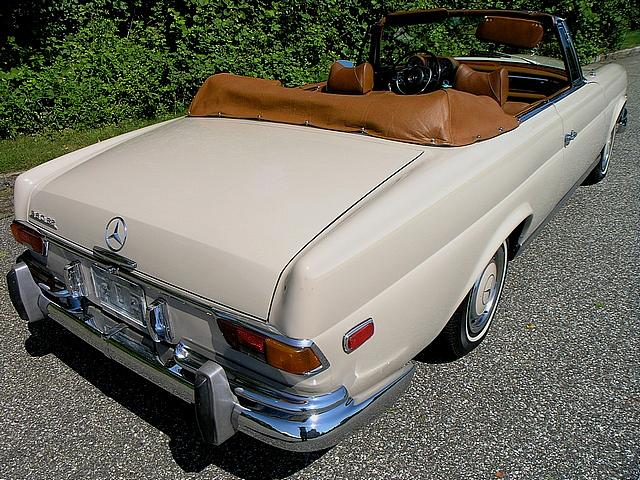 1969 MERCEDES BENZ 280SE Southampton NY 11968 Photo #0010560A