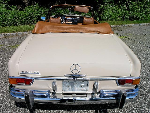 1969 MERCEDES BENZ 280SE Southampton NY 11968 Photo #0010560A