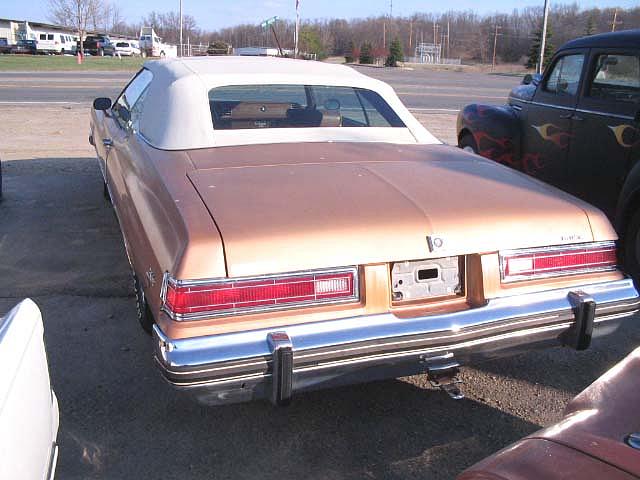 1975 BUICK LE SABRE CUSTOM Jackson MI 49202 Photo #0010927A