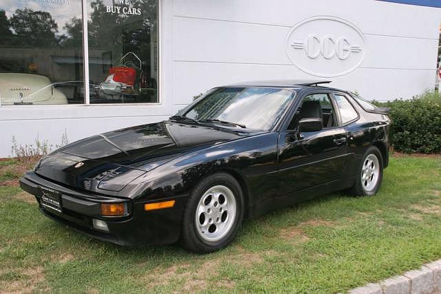 1986 PORSCHE 944 Southport CT 06890 Photo #0011044A