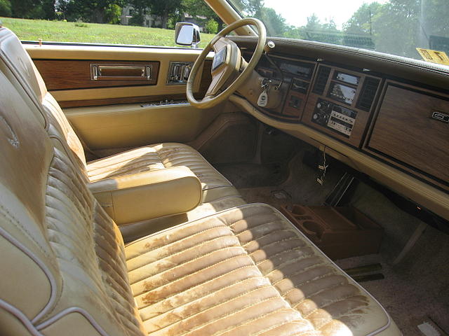 1985 CADILLAC ELDORADO Lynchburg VA 24502 Photo #0011098A