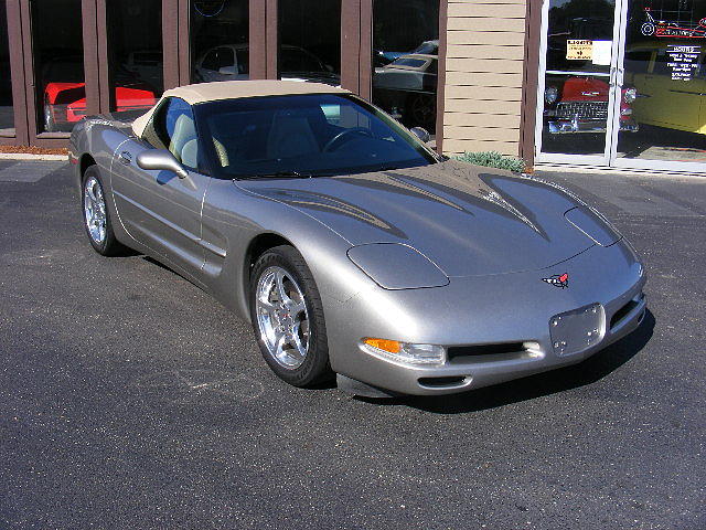 2000 CHEVROLET CORVETTE Holt MI 48842 Photo #0011369A