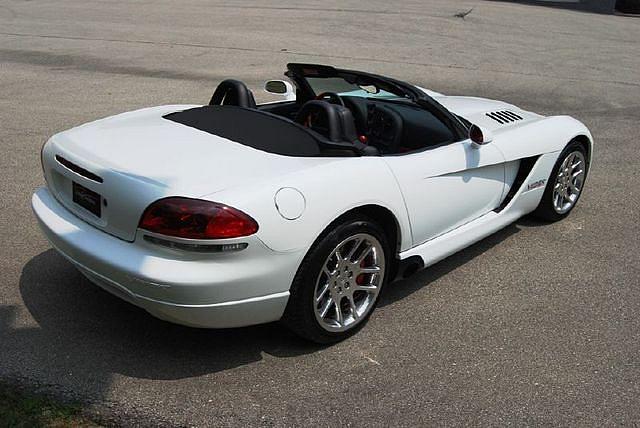 2004 DODGE VIPER SRT-10 Carmel IN 46032 Photo #0011630A