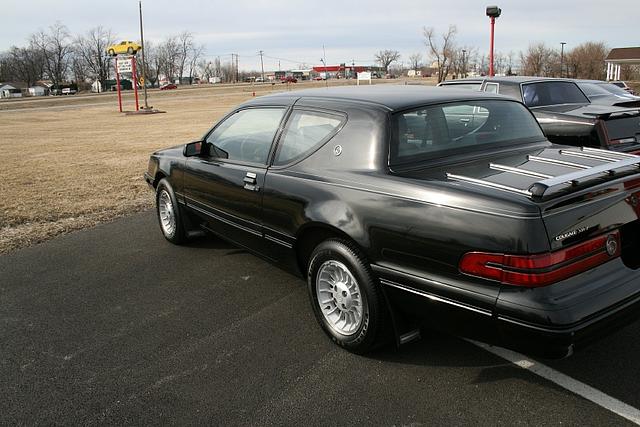 1988 MERCURY COUGAR XR-7 Bloomington IL 61704 Photo #0012017A