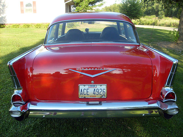 1957 CHEVROLET BEL AIR Loisville OH 44641 Photo #0012057A