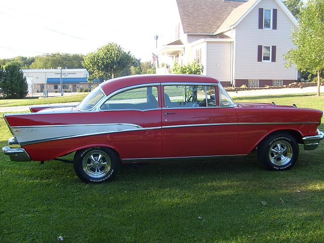 1957 CHEVROLET BEL AIR Loisville OH 44641 Photo #0012057A