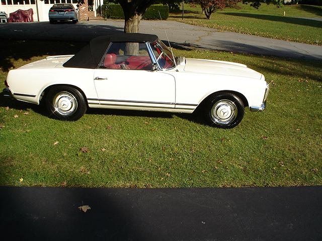 1966 MERCEDES BENZ 230SL Bethlehem PA 18017 Photo #0012521A