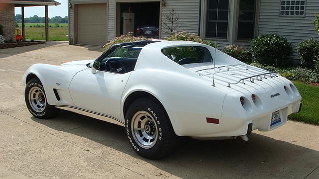 1977 CHEVROLET CORVETTE Sandusky OH 44870 Photo #0012752A