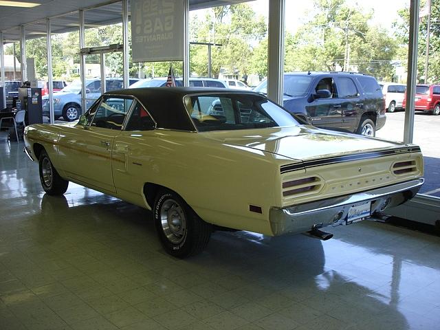 1970 PLYMOUTH ROAD RUNNER Peoria IL 61614 Photo #0012814A