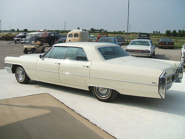 1965 CADILLAC ANTIQUE Staunton IL 62088 Photo #0013597A