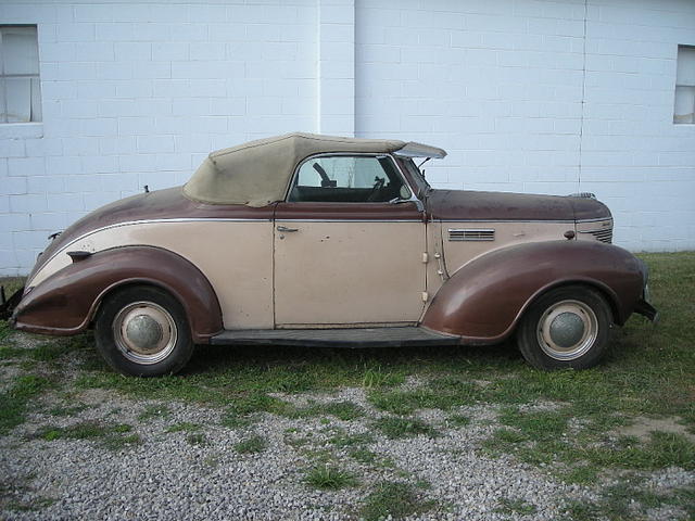 1939 PLYMOUTH COUPE Newark OH 43055 Photo #0014218A