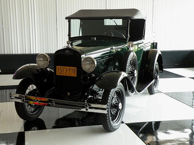 1930 FORD MODEL A ROADSTER PICKUP Warrensburg MO 64093 Photo #0014642A