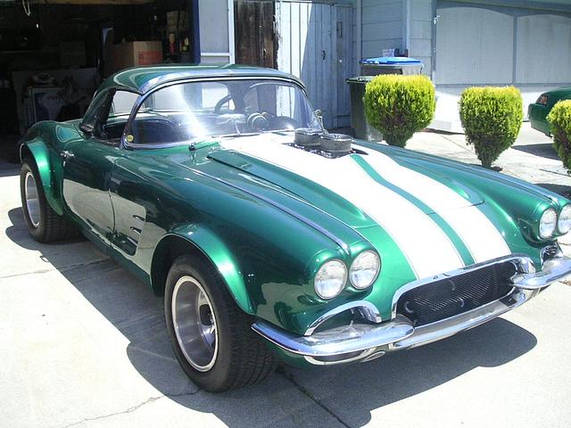 1961 CHEVROLET CORVETTE San Luis Obisbo CA 93401 Photo #0014952A