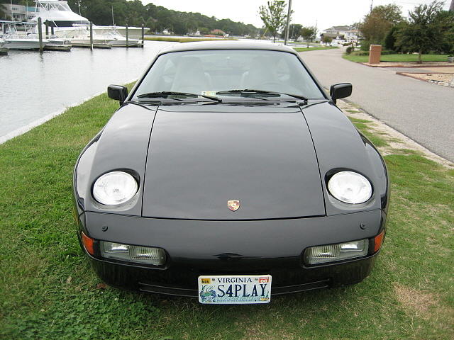 1988 PORSCHE 928S4 Virginia Beach VA 23451 Photo #0014977A