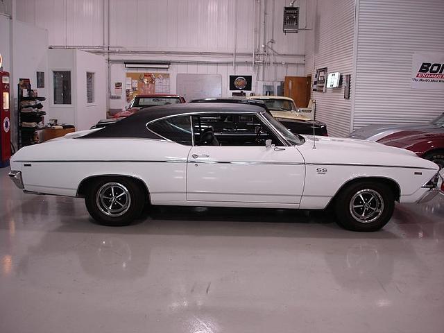 1969 CHEVROLET CHEVELLE SS396 Burr Ridge IL 60527 Photo #0015178A