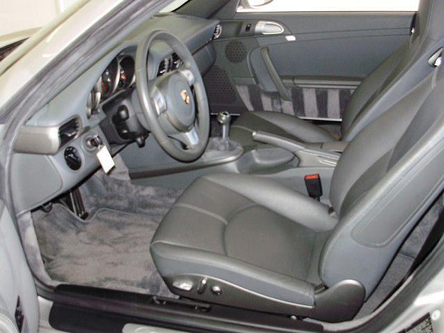 2005 PORSCHE CARRERA COUPE West Palm Beach FL 33409 Photo #0015197A