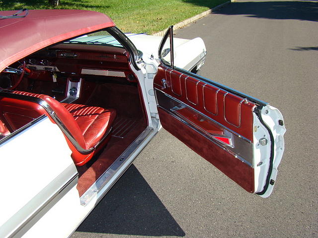 1961 OLDSMOBILE ANTIQUE Gladstone NJ 07934 Photo #0016377A