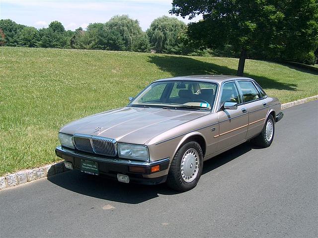 1991 JAGUAR VANDEN PLAS Gladstone NJ 07934 Photo #0016388A