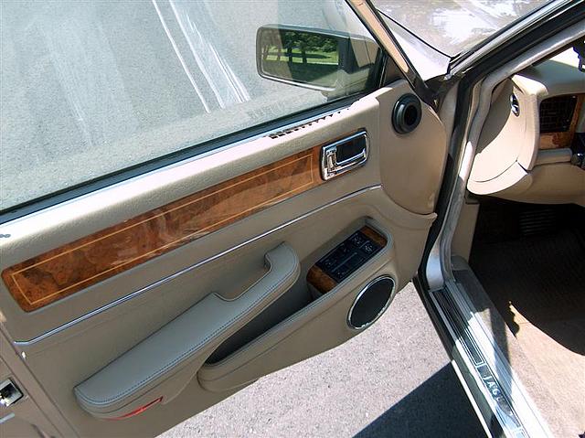 1991 JAGUAR VANDEN PLAS Gladstone NJ 07934 Photo #0016388A