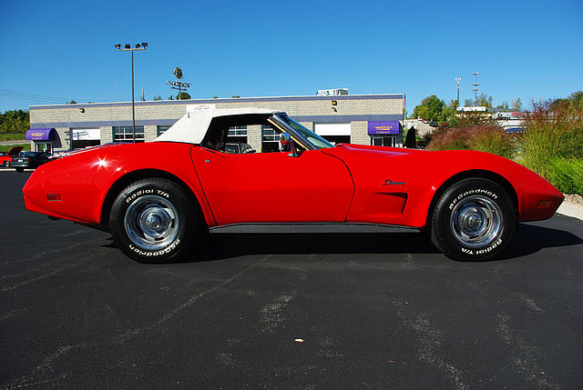 1975 CHEVROLET CORVETTE St Charles MO 63301 Photo #0017030A