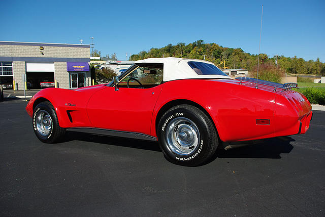 1975 CHEVROLET CORVETTE St Charles MO 63301 Photo #0017030A