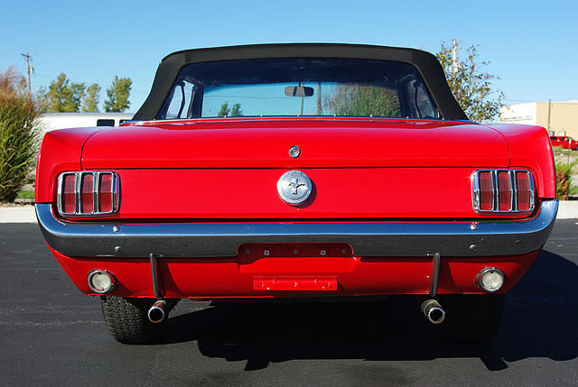 1966 FORD MUSTANG St Charles MO 63301 Photo #0017162A