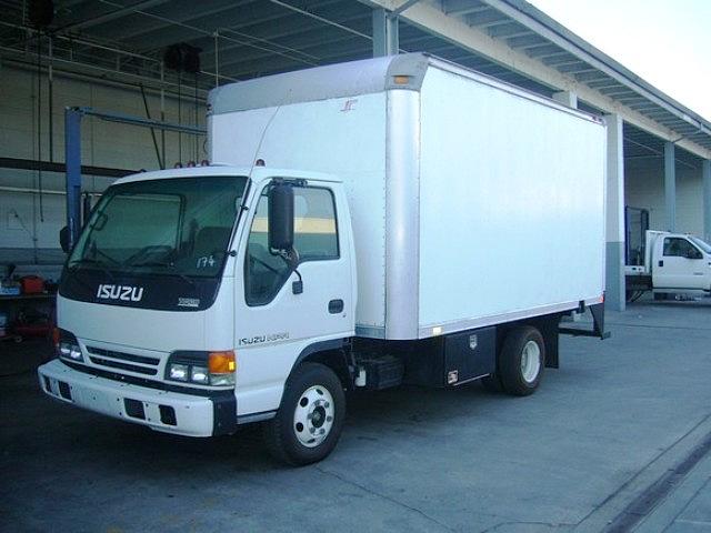 2003 ISUZU NPR Fullerton CA 92832 Photo #0024296A