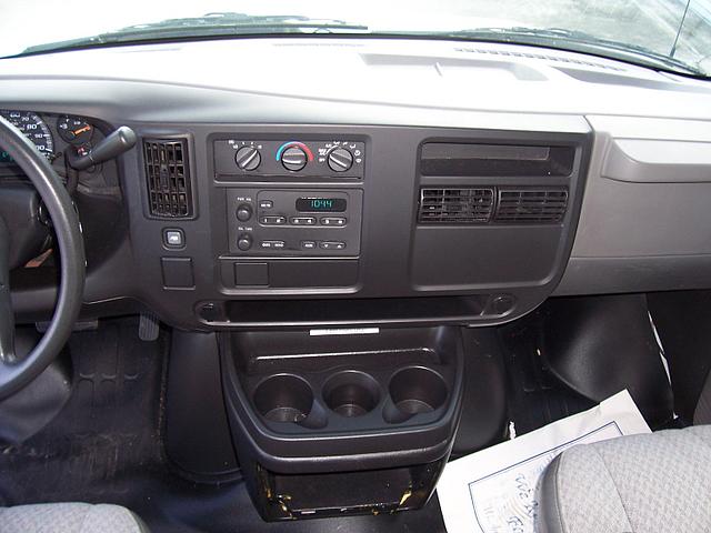 2004 CHEVROLET G3500 Palatka FL 32177 Photo #0024301A