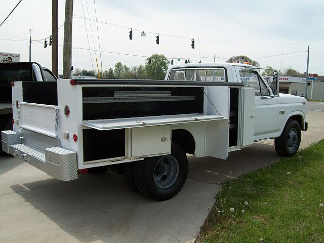 1986 FORD F350 Somerset KY 42501 Photo #0024403J