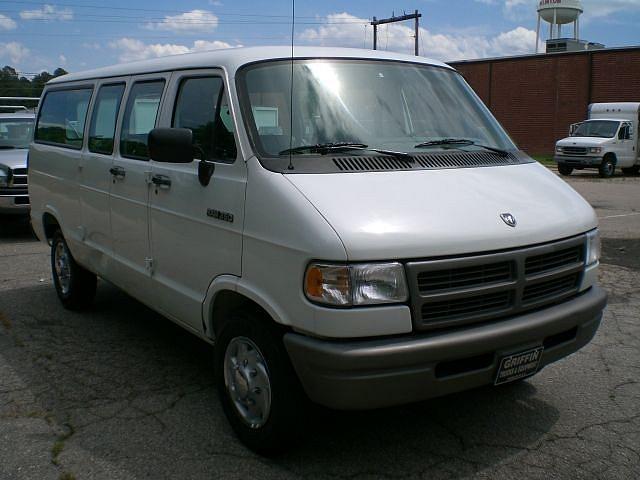 1994 DODGE RAM VAN FRANKLINTON NC 27525 Photo #0024461B