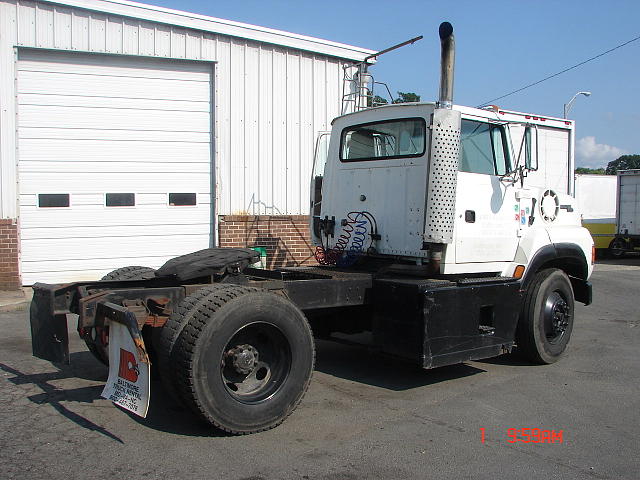 1994 FORD LN9000 Springfield VA 22151 Photo #0024465A