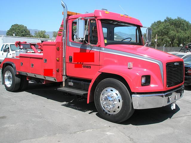 1997 FREIGHTLINER FL-60 Escondido CA 92026 Photo #0024551B