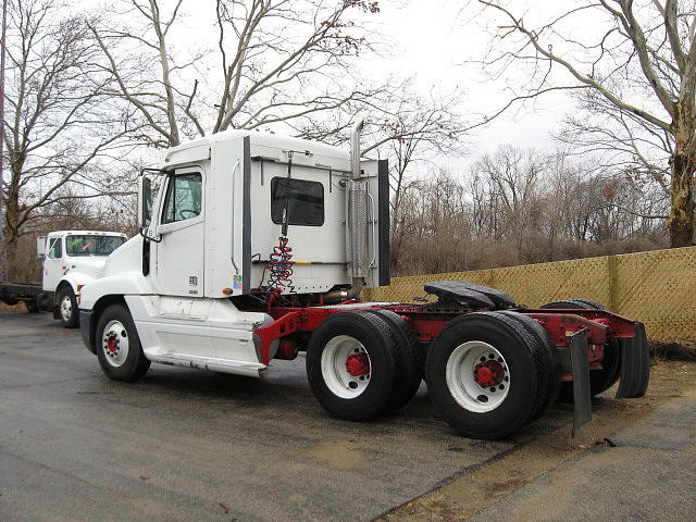 1999 FREIGHTLINER CENTURY CLASS Cincinnati OH 45241 Photo #0024621D