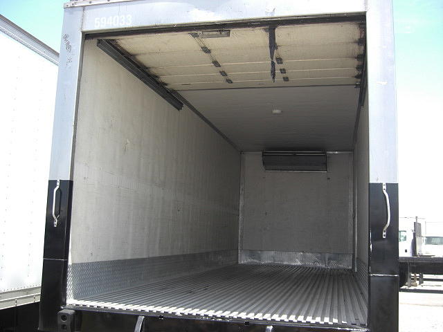 1999 FREIGHTLINER FL-70 San Diego CA 92154 Photo #0024622A