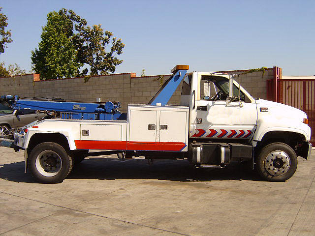 1999 GMC C6500 Whittier CA 90601 Photo #0024628K