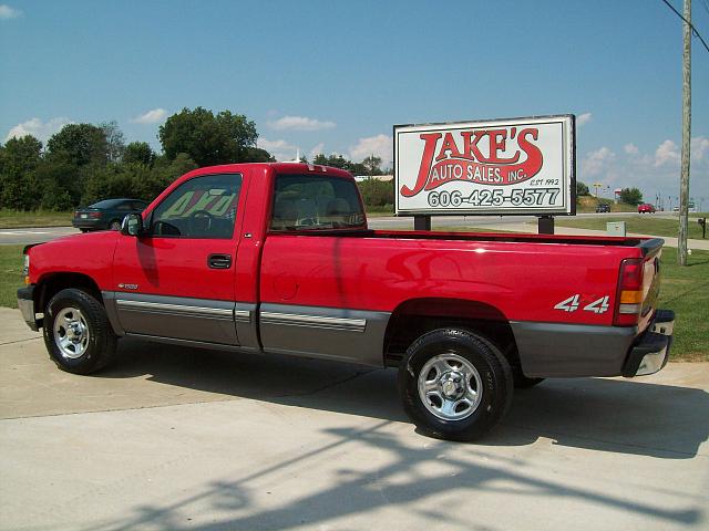 2000 CHEVROLET 1500 Somerset KY 42501 Photo #0024657H