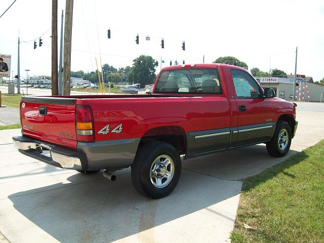 2000 CHEVROLET 1500 Somerset KY 42501 Photo #0024657H