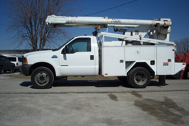 2000 FORD F550 Sparta KY 41086 Photo #0024676A