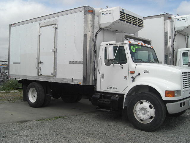 2000 INTERNATIONAL 4700 San Diego CA 92154 Photo #0024708A