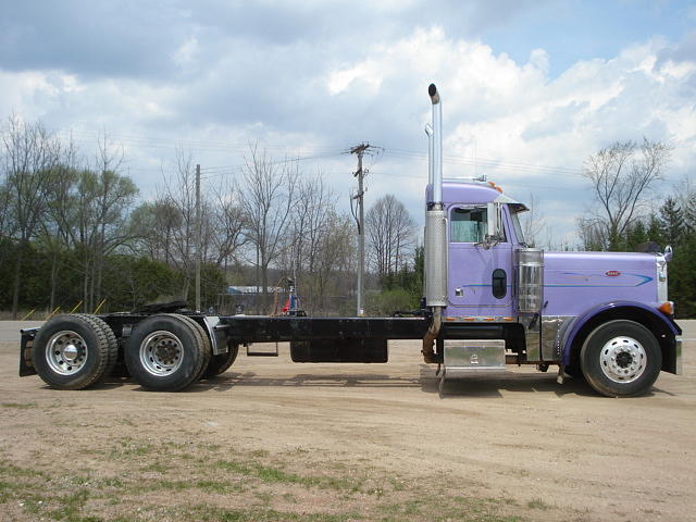 2000 PETERBILT 379EXHD Wittenberg WI 54499 Photo #0024723A