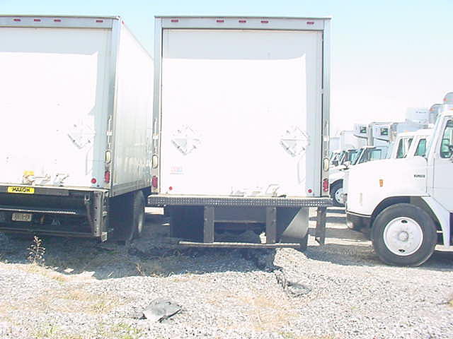 2000 STERLING L7500 Liverpool NY 13088 Photo #0024725B