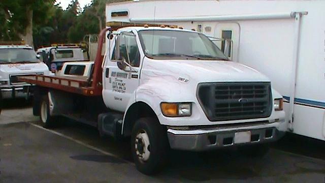 2001 FORD F650 Whittier CA 90601 Photo #0024748A