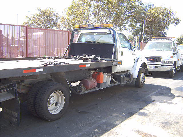 2001 FORD F650 Whittier CA 90601 Photo #0024748A