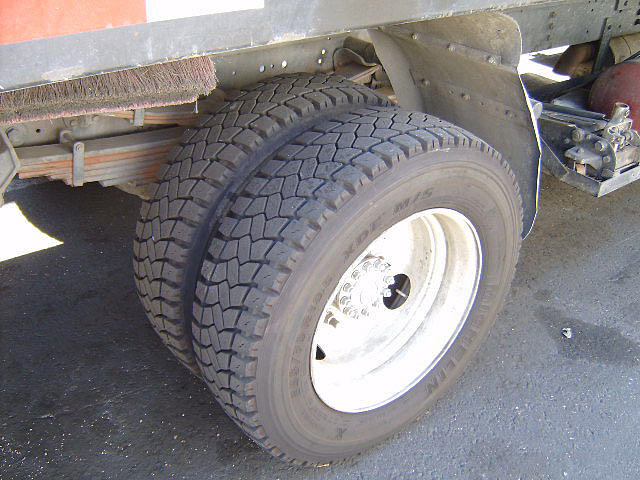 2001 FORD F650 Whittier CA 90601 Photo #0024748A