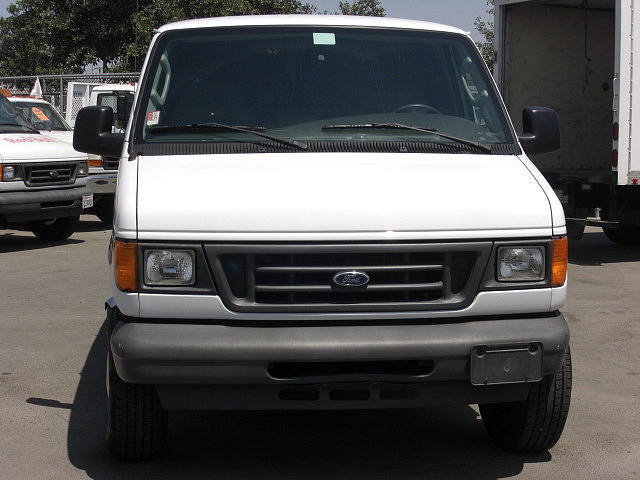 2003 FORD E350 San Diego CA 92154 Photo #0024879A