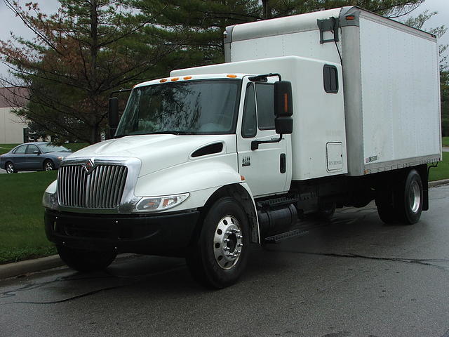 2003 INTERNATIONAL 4700 Cincinnati OH 45241 Photo #0024905J