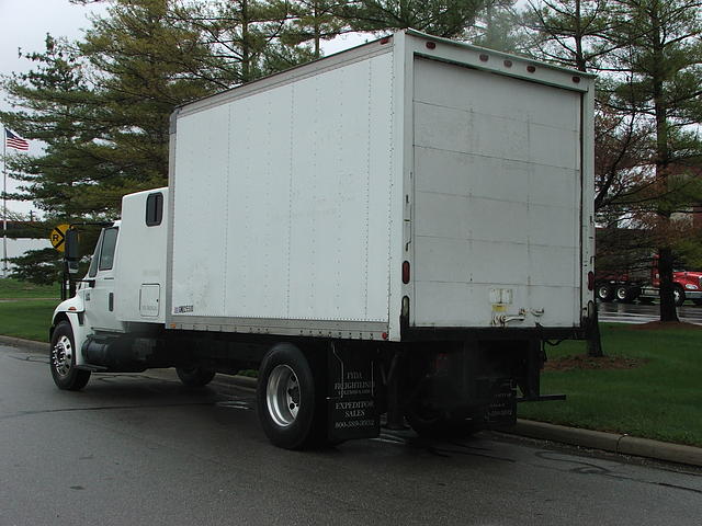 2003 INTERNATIONAL 4700 Cincinnati OH 45241 Photo #0024905J