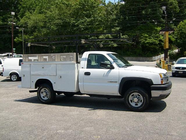 2004 CHEVROLET 2500HD Asheville NC 28806 Photo #0024938G