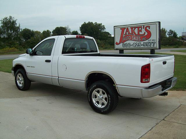 2004 DODGE 1500 RAM Somerset KY 42501 Photo #0024946A