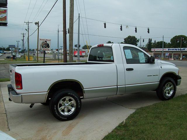 2004 DODGE 1500 RAM Somerset KY 42501 Photo #0024946A